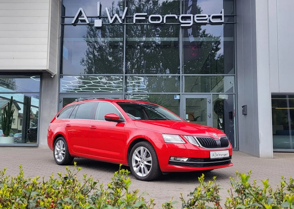 Skoda Octavia cena 69900 przebieg: 147100, rok produkcji 2019 z Kościerzyna małe 704